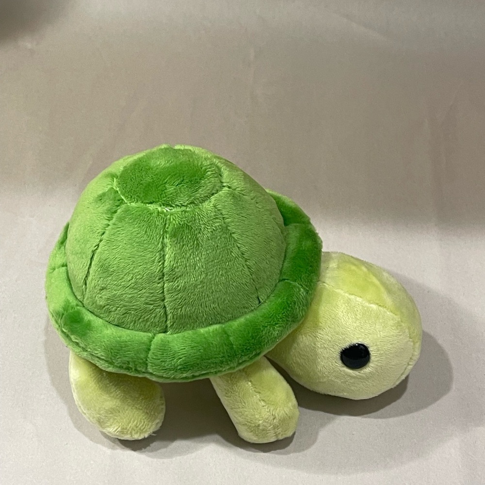 Bellzi tortoise toy plush